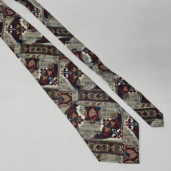 DIAMOND SILKS HAND MADE SILK TIE RED GREEN NEUTRAL COUNTRY THEME 4" X 59" - Picture 2 of 3